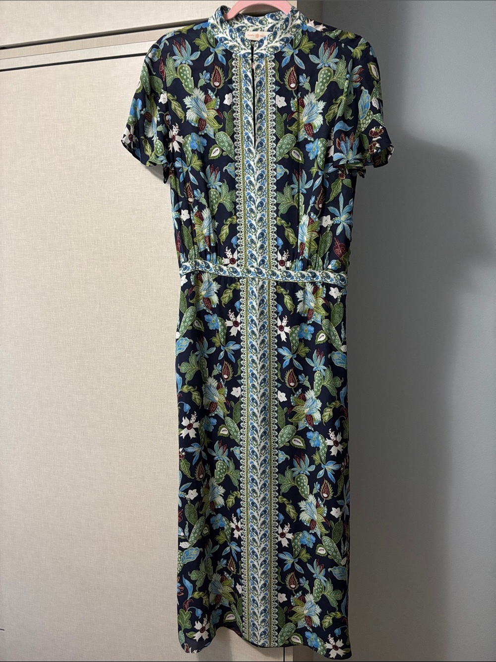 Tory Burch garden Wisteria 8 silk Floral Print Midi Dress in Navy and Green